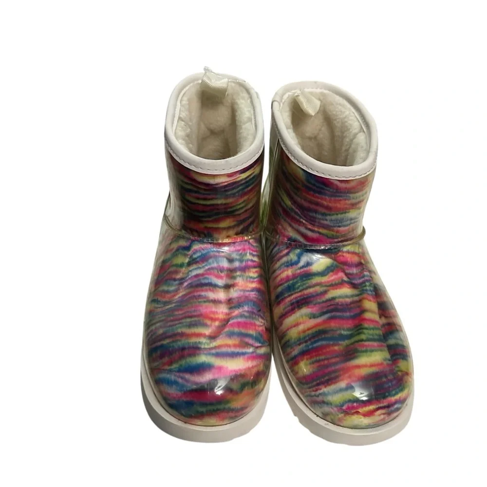 UGG Women's Multicolor Lined Boots